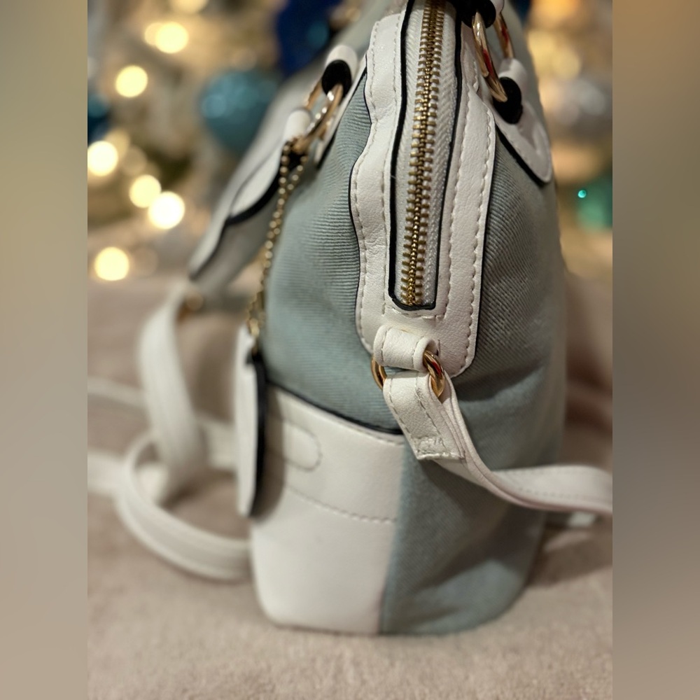 Juicy Couture Blue and White Satchel - Picture 5 of 11